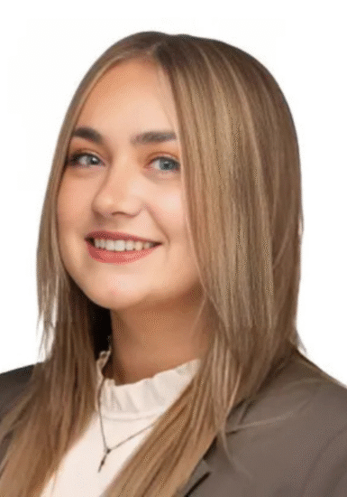 Chloe Storton - Contact Us 5th World ADC South Korea Summit